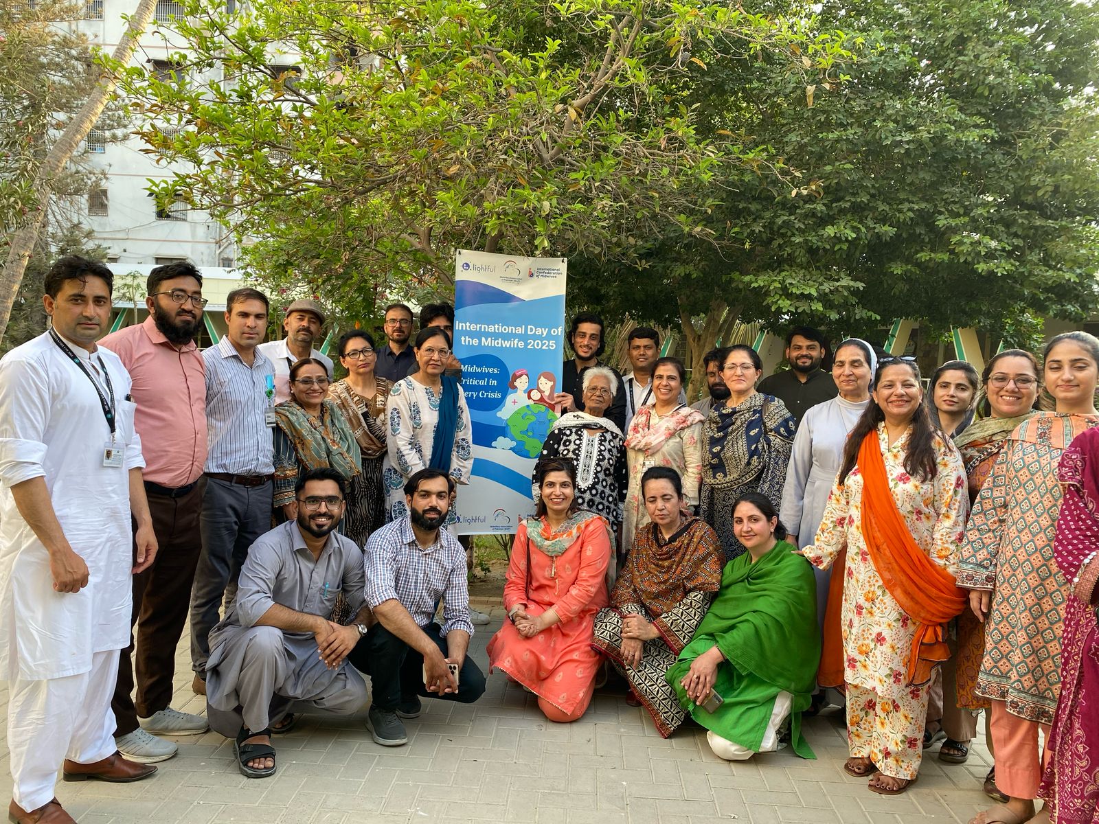 honouring-our-roots-a-heartfelt-visit-to-a-pioneer-midwife-and-senior-sisters-at-the-old-age-home