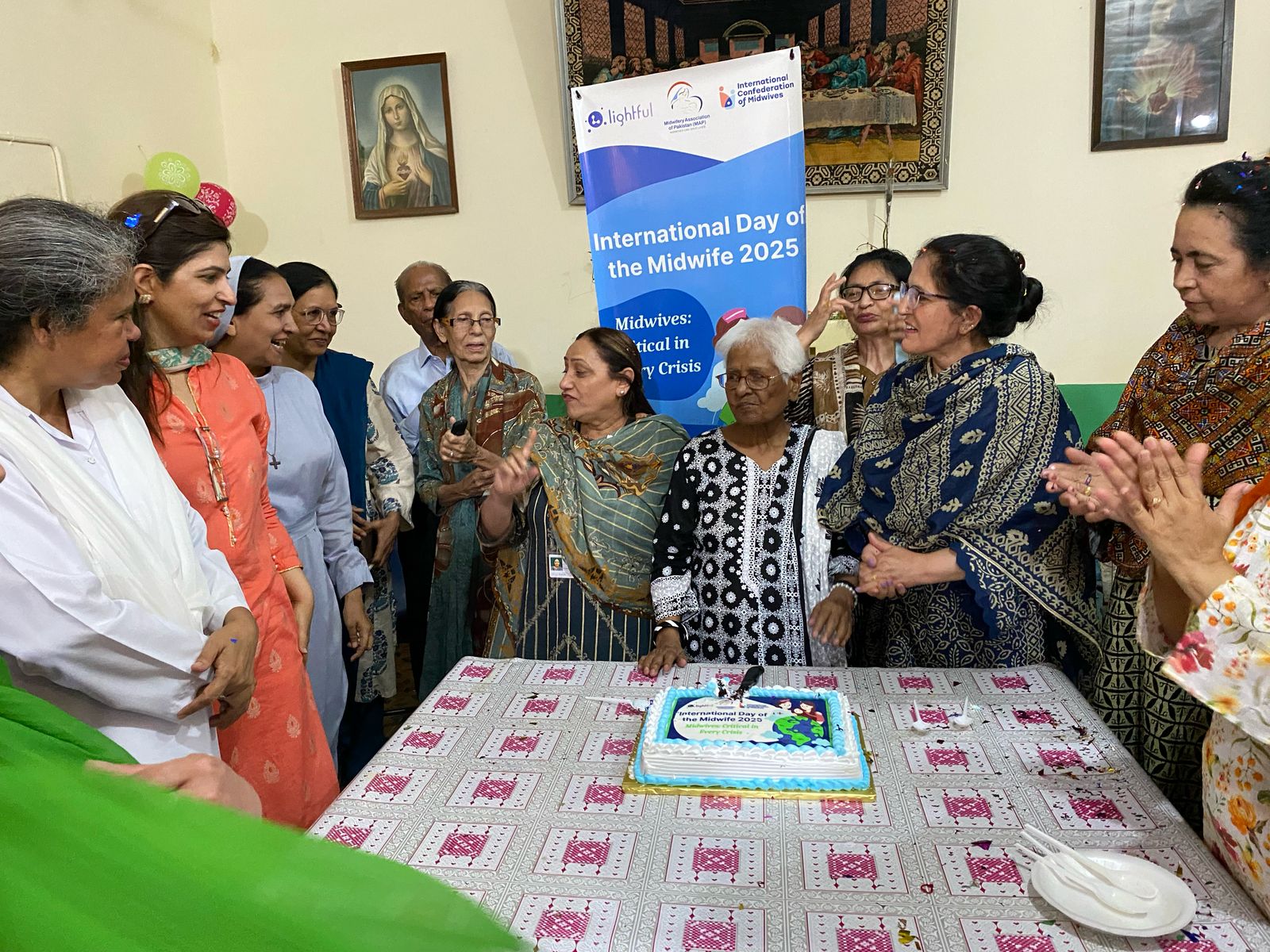 honouring-our-roots-a-heartfelt-visit-to-a-pioneer-midwife-and-senior-sisters-at-the-old-age-home