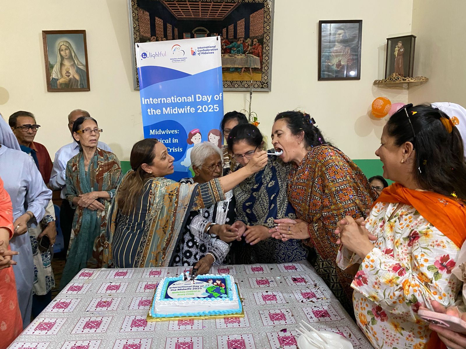 honouring-our-roots-a-heartfelt-visit-to-a-pioneer-midwife-and-senior-sisters-at-the-old-age-home