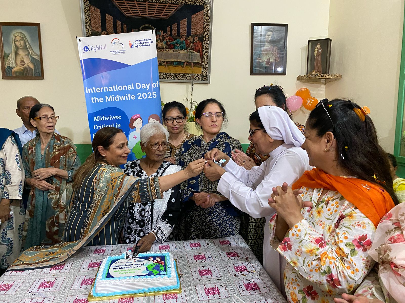 honouring-our-roots-a-heartfelt-visit-to-a-pioneer-midwife-and-senior-sisters-at-the-old-age-home