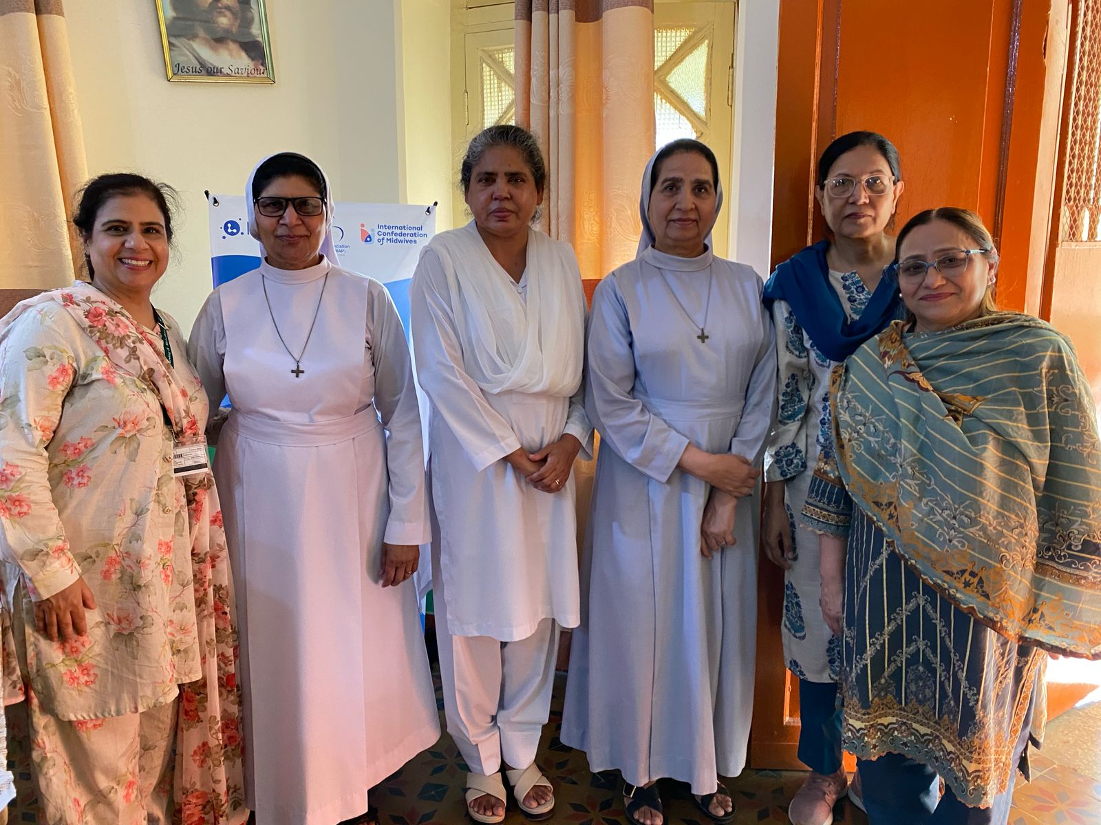 honouring-our-roots-a-heartfelt-visit-to-a-pioneer-midwife-and-senior-sisters-at-the-old-age-home