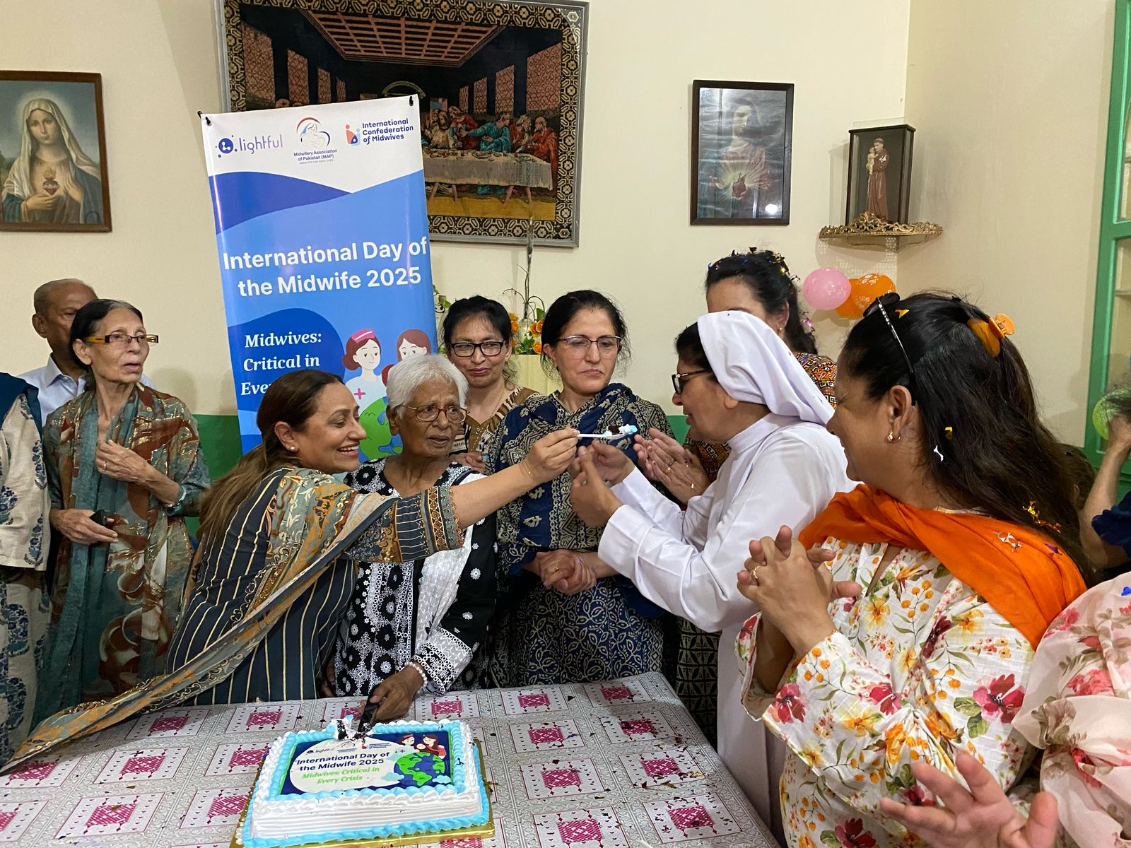 honouring-our-roots-a-heartfelt-visit-to-a-pioneer-midwife-and-senior-sisters-at-the-old-age-home